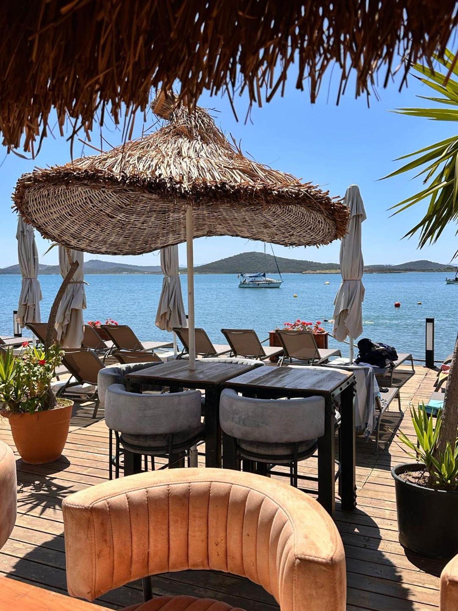 Ayvalı Cunda Panorama Otel מראה חיצוני תמונה